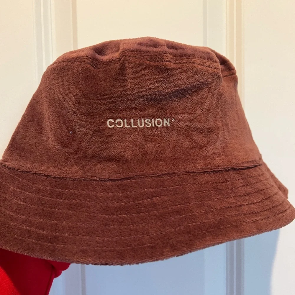 Bucket Hat - Picture 2 of 3